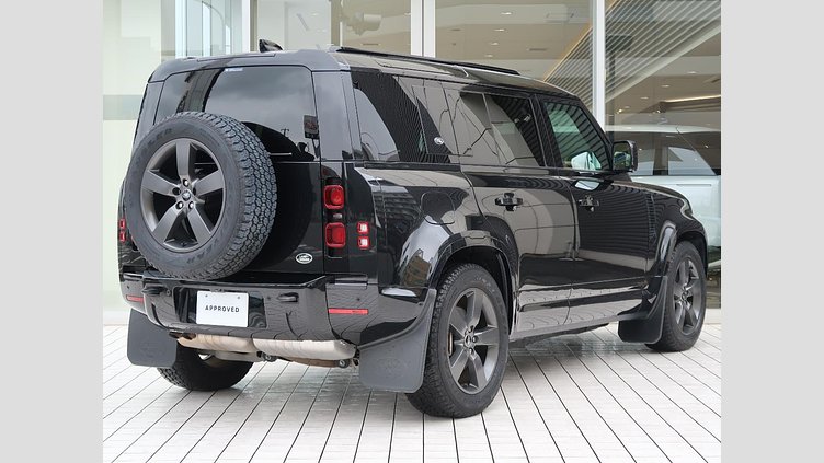 2022 認定中古車 Land Rover Defender 110 Santorini Black 3.0 litre i6D​ ダイナミックＨＳＥ Ｄ３００ エアサスペンション装着車