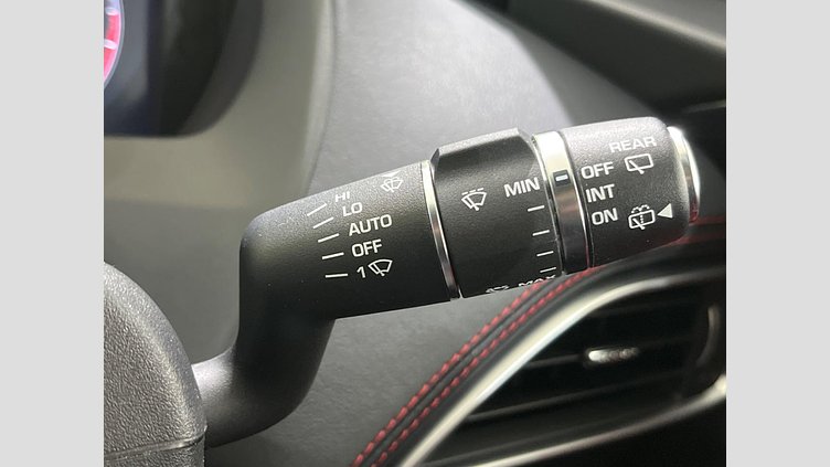 2018 認定中古車 Jaguar F-Pace Yulong White 2.0L I4 Pet Mid DOHC AJ200 R-SPORTS
