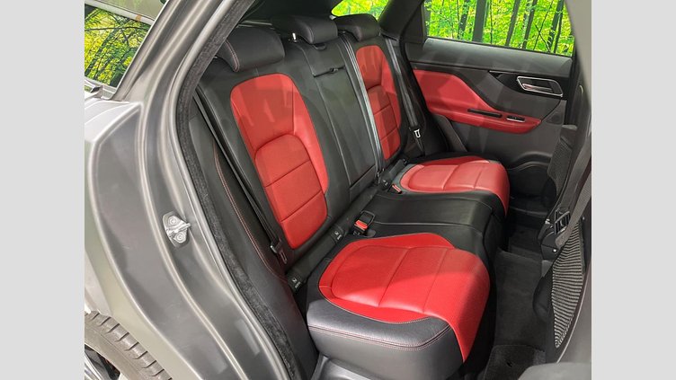 2018 認定中古車 Jaguar F-Pace Yulong White 2.0L I4 Pet Mid DOHC AJ200 R-SPORTS