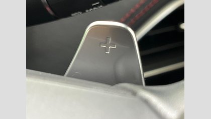 F-Pace 21