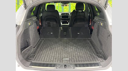 F-Pace 48