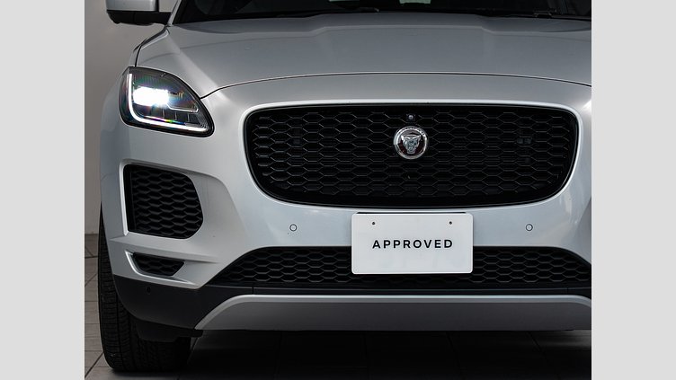 2020 認定中古車 Jaguar E-Pace インダスシルバー D180 オートマチック全輪駆動 S　D180 