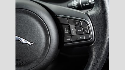 E-Pace 22