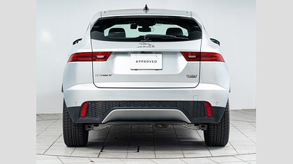 E-Pace 6