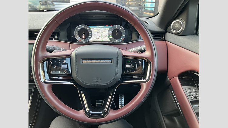 2024 認定中古車 Land Rover Range Rover Evoque サントリーニブラック プラグインハイブリッド（ガソリン） Standard Wheelbase DYNAMIC HSE