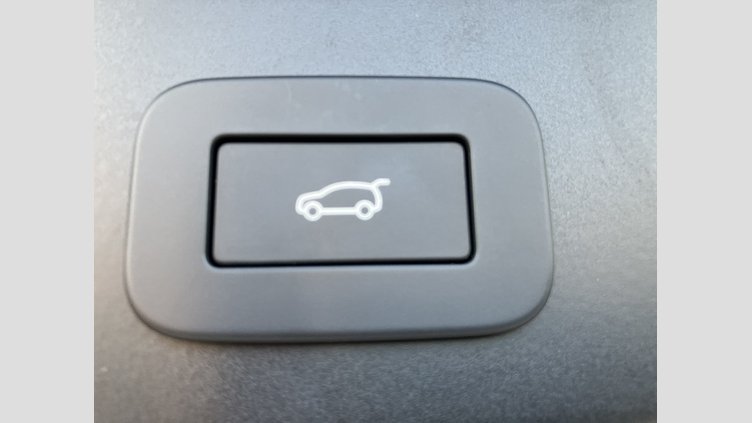2024 認定中古車 Land Rover Range Rover Evoque サントリーニブラック プラグインハイブリッド（ガソリン） Standard Wheelbase DYNAMIC HSE
