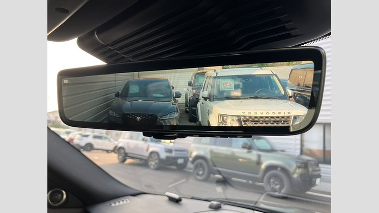 2024 認定中古車 Land Rover Range Rover Evoque サントリーニブラック プラグインハイブリッド（ガソリン） Standard Wheelbase DYNAMIC HSE