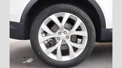 Discovery Sport 8
