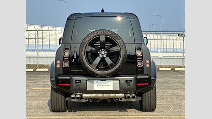 Defender 110 6