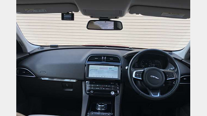 F-Pace 3