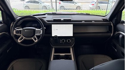 Defender 110 7