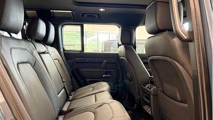 Defender 110 7