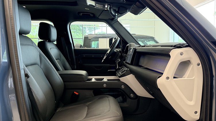 2025 新車 Land Rover Defender 110 (1DL) 塔斯曼藍 Tasman Blue D300  輕油電混合 X-Dynamic HSE