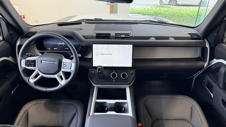 2026 新車 Land Rover Defender 90 (1AA) Fuji White 富士山白 D250  輕油電混合 X-Dynamic SE