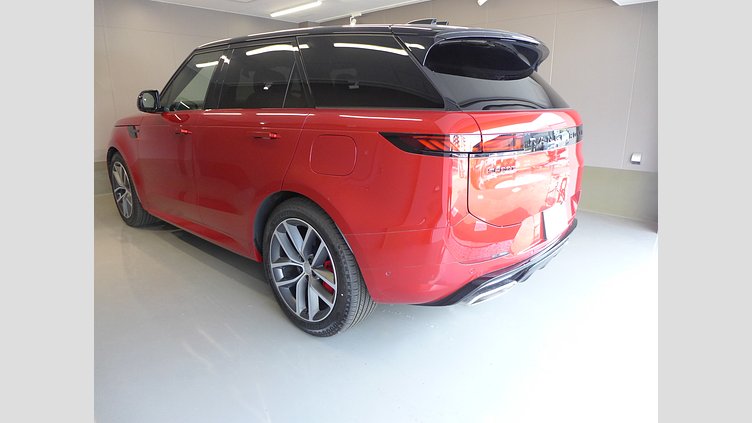 2024 認定中古車 Land Rover Range Rover Sport フィレンツェレッド P550eプラグインハイブリッド（ガソリン） スタンダードホイールベース Dynamic SE