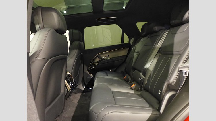 2024 認定中古車 Land Rover Range Rover Sport フィレンツェレッド P550eプラグインハイブリッド（ガソリン） スタンダードホイールベース Dynamic SE