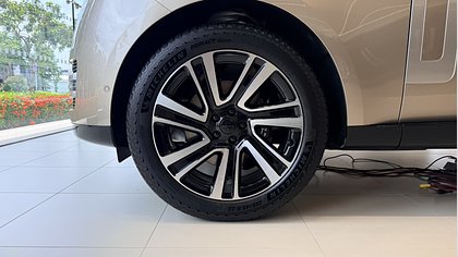 Range Rover 8