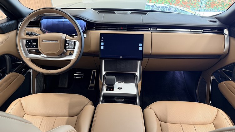 2025 新車 Land Rover Range Rover Belgravia Green 3.0 litre i6P​ Autobiography LWB