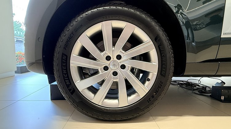 2025 新車 Land Rover Range Rover Belgravia Green 3.0 litre i6P​ Autobiography LWB
