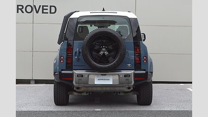 Defender 110 6