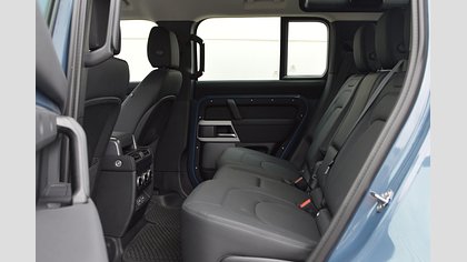 Defender 110 4