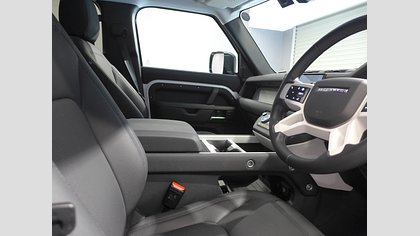 Defender 110 12