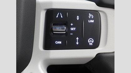 Defender 110 42