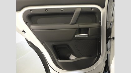 Defender 110 22