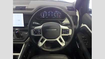Defender 110 28