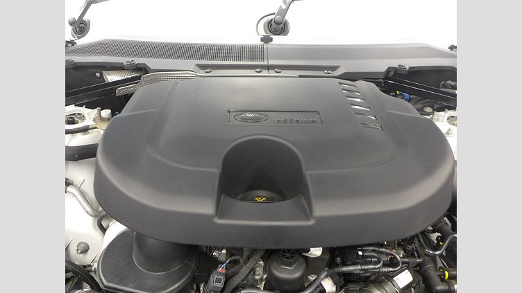 2024 認定中古車 Land Rover Defender 110 フジホワイト D350 ディーゼルマイルドハイブリッド S