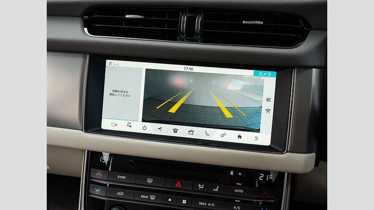 2018 認定中古車 Jaguar XF Loire Blue 2.0diesel スポーツブレイク　プレステージ　20ｄ