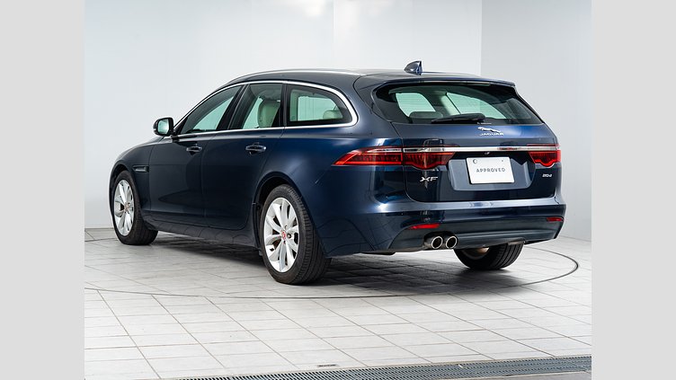 2018 認定中古車 Jaguar XF Loire Blue 2.0diesel スポーツブレイク　プレステージ　20ｄ