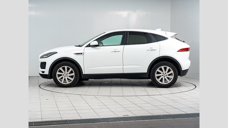2019 認定中古車 Jaguar E-Pace Fuji White 2.0 litre i4D Diesel S　D180