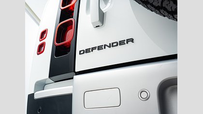 Defender 110 10
