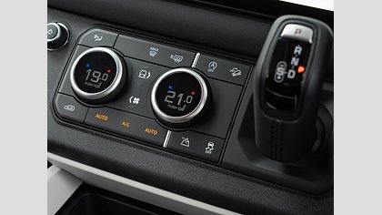 Defender 110 11