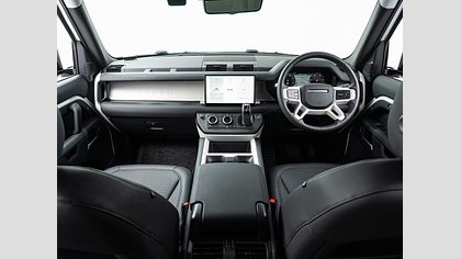 Defender 110 3