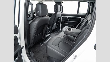 Defender 110 4