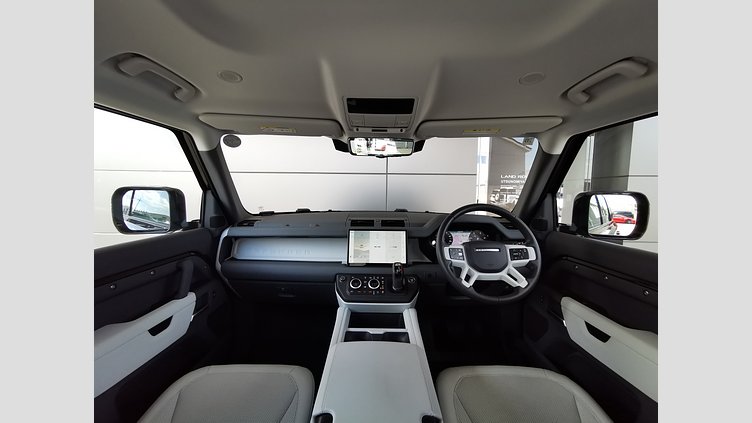 2025 認定中古車 Land Rover Defender 110 サントリーニブラック D350 ディーゼルマイルドハイブリッド S