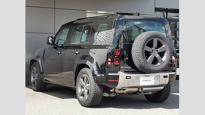 Defender 110 1