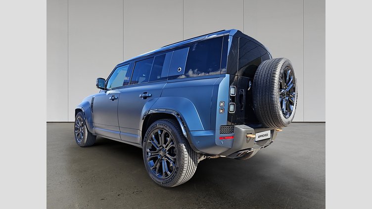 2025 Approved Land Rover Defender OCTA Sargasso Blue P635 z silnikiem benzynowym V8 DEFENDER OCTA