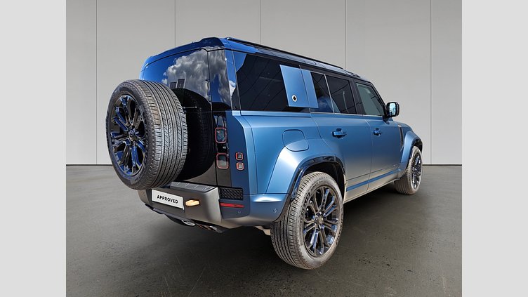 2025 Approved Land Rover Defender OCTA Sargasso Blue P635 z silnikiem benzynowym V8 DEFENDER OCTA