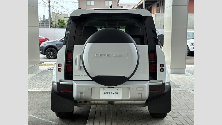 2024 認定中古車 Land Rover Defender 110 フジホワイト D300 AWD（AT） S