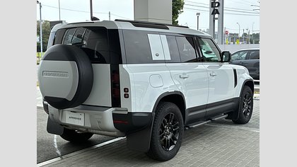 Defender 110 1