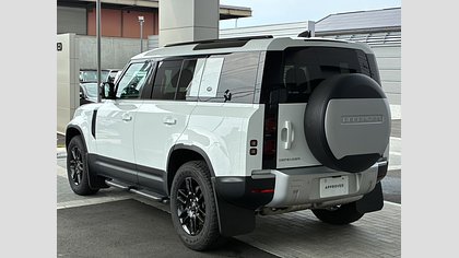 Defender 110 9