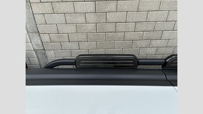 Defender 110 14