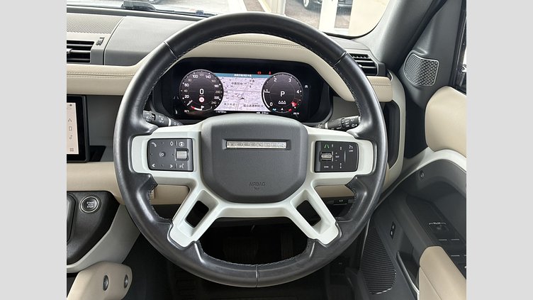 2024 認定中古車 Land Rover Defender 110 フジホワイト D300 AWD（AT） S