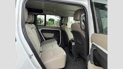Defender 110 3