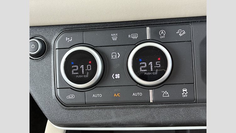 2024 認定中古車 Land Rover Defender 110 フジホワイト D300 AWD（AT） S