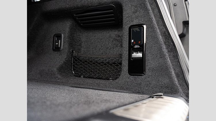 2023 認定中古車 Land Rover Range Rover Sport Santorini Black 3.0 litre i6D​ オートバイオグラフィー 