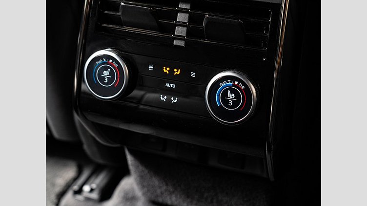 2023 認定中古車 Land Rover Range Rover Sport Santorini Black 3.0 litre i6D​ オートバイオグラフィー 